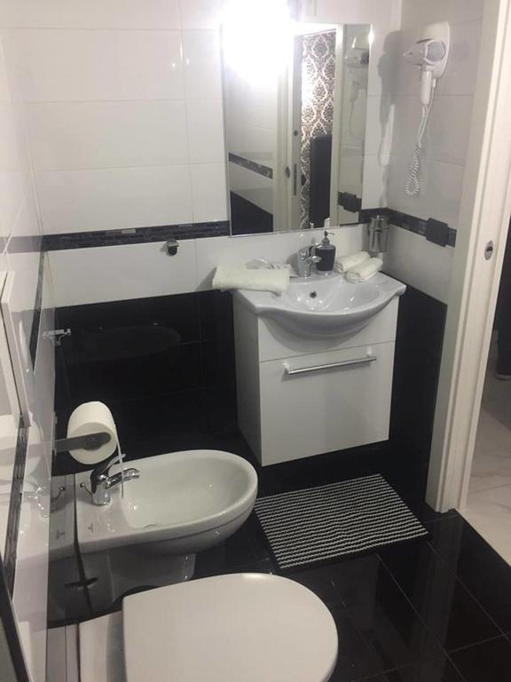 Holiday home Sannazzaro 70 *